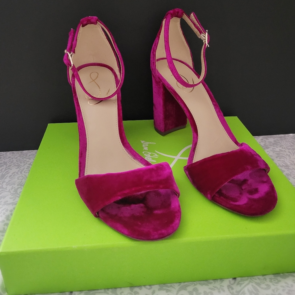 Sam Edelman Robyn Sandal - Picture 2 of 9